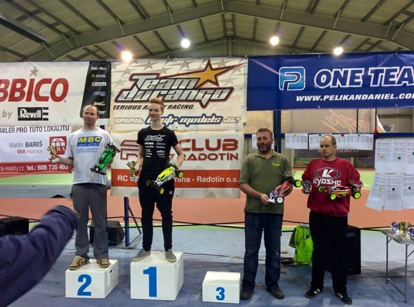 11072937_814735898606875_2830759714036215116_n.jpg (108.15 KiB) 90690-mal betrachtet 11072937_814735898606875_2830759714036215116_n.jpg